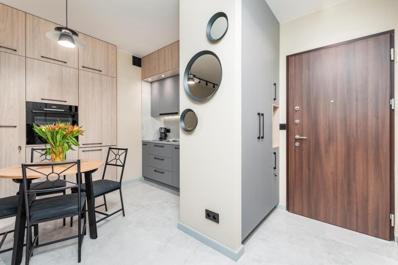 Bg Premium Apartments Mennica Residence وارسو المظهر الخارجي الصورة