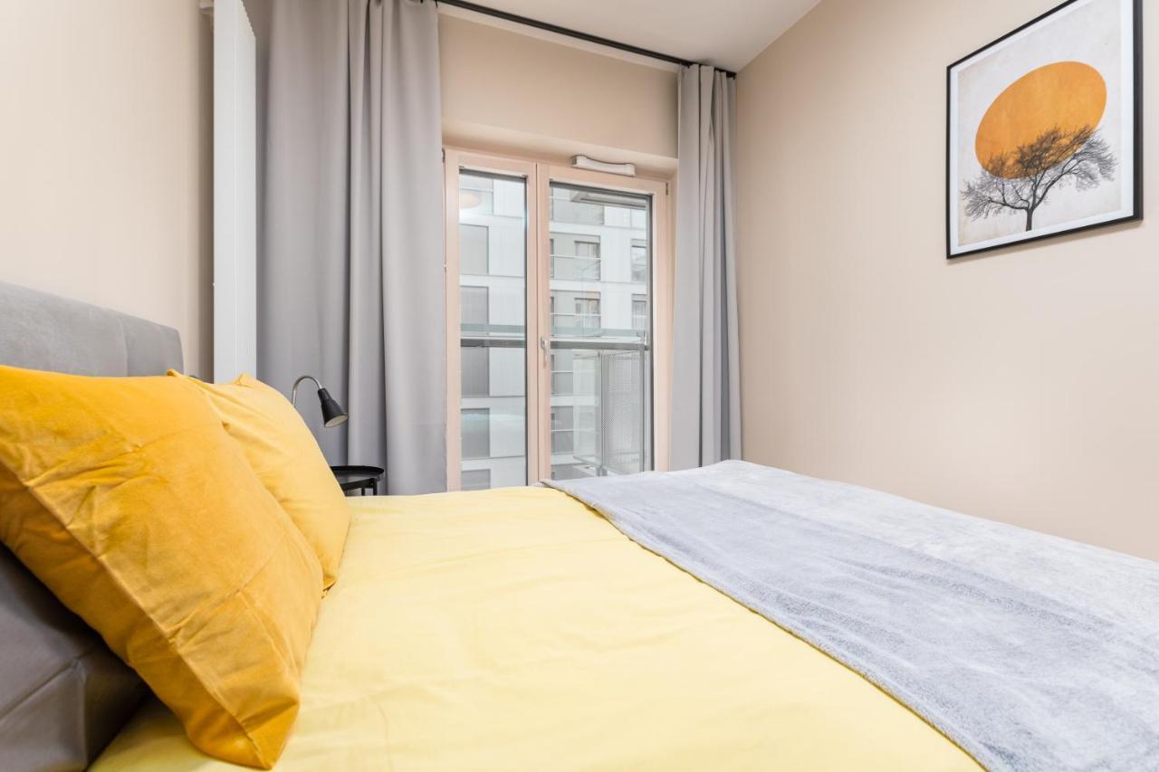 Bg Premium Apartments Mennica Residence وارسو المظهر الخارجي الصورة