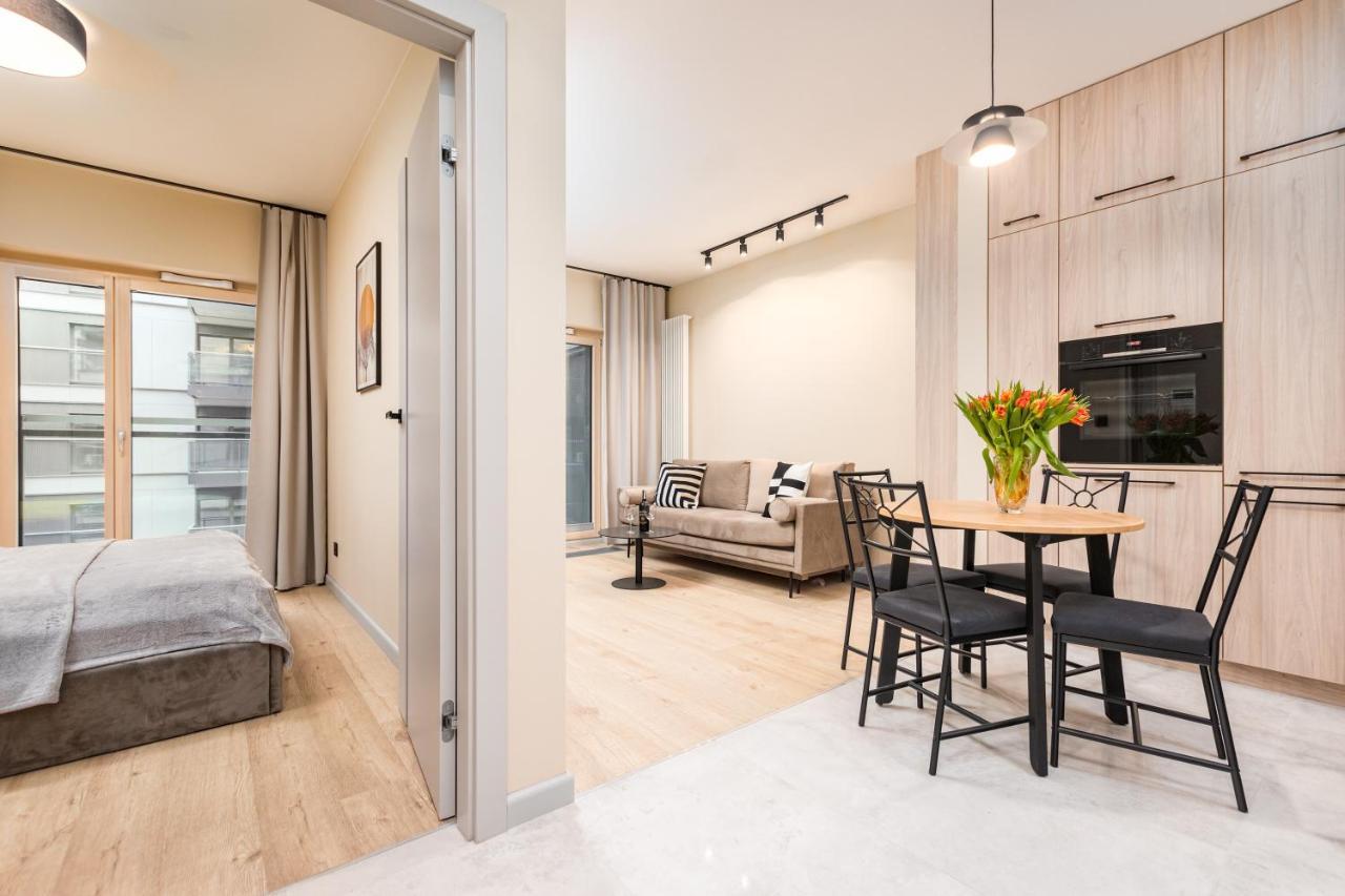 Bg Premium Apartments Mennica Residence وارسو المظهر الخارجي الصورة